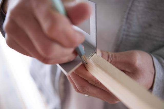魅せて、映える、三段ラック!2つの木材でかんたんDIY!
