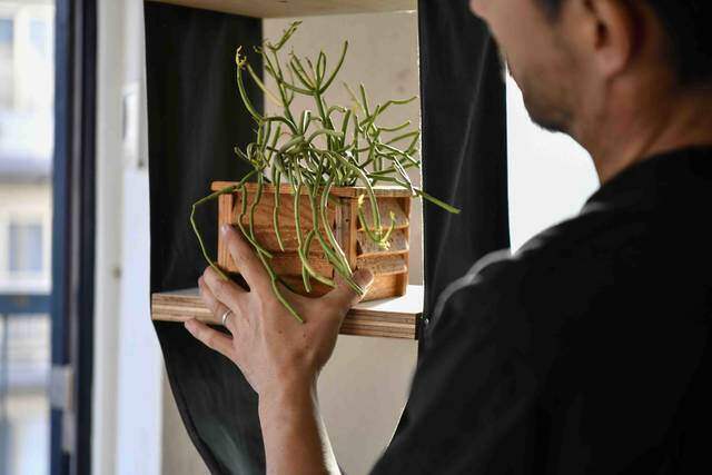 縫わずに作れるキャンバスラック 。屋内外問わず吊るして収納!