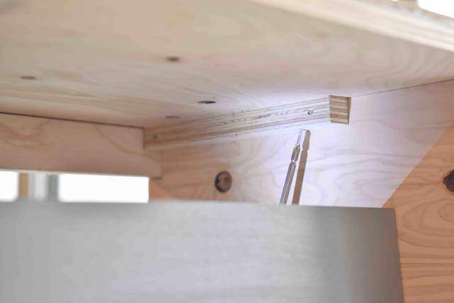 材料費8000円で実現◎1台2役の3段収納&カウンター！