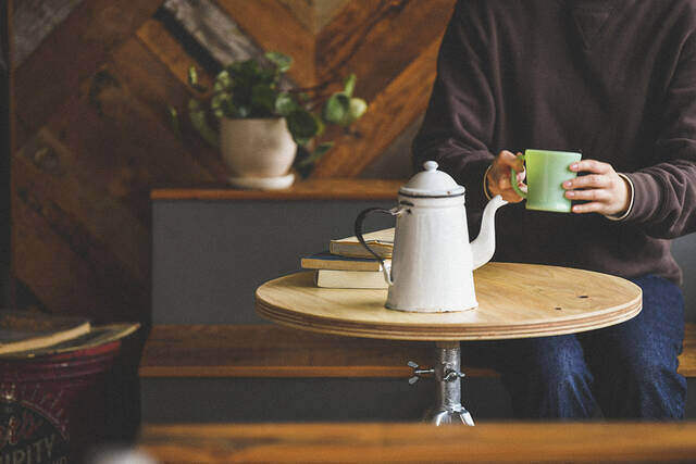 この脚、材料は