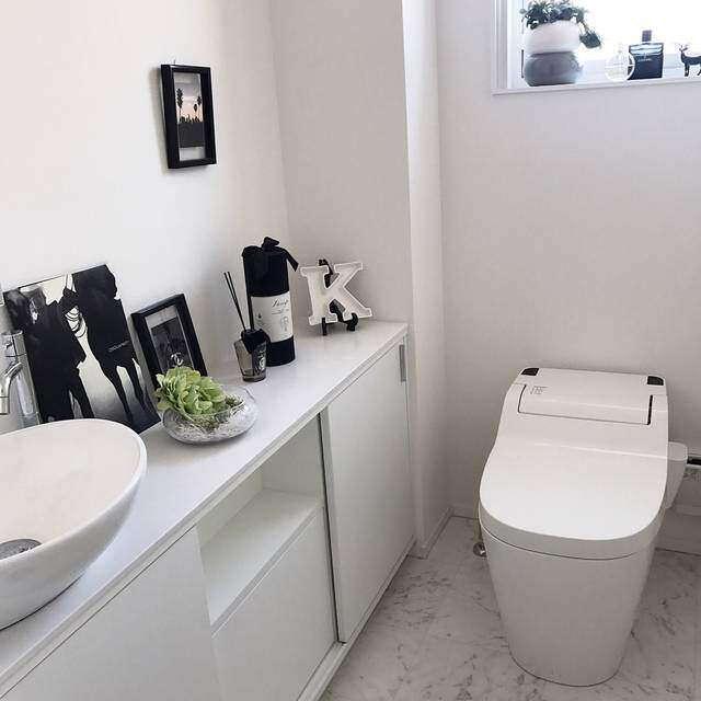 トイレをもっとオシャレに!ホテルライクな”高級感”を作る内装アイデア