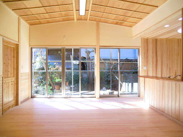 DIYで和室の天井張り替えに挑戦！基礎知識＆作業の手順を解説