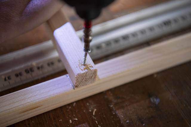 魅せて、映える、三段ラック!2つの木材でかんたんDIY!