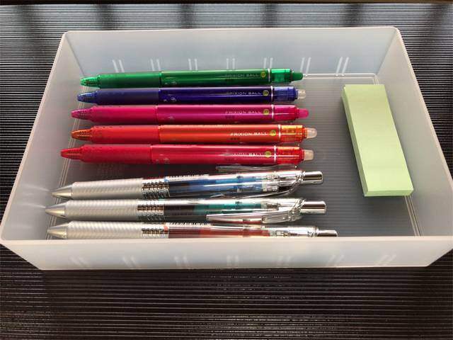 オフィスのデスク周りをおしゃれに整理!実用性抜群の収納アイデアを紹介