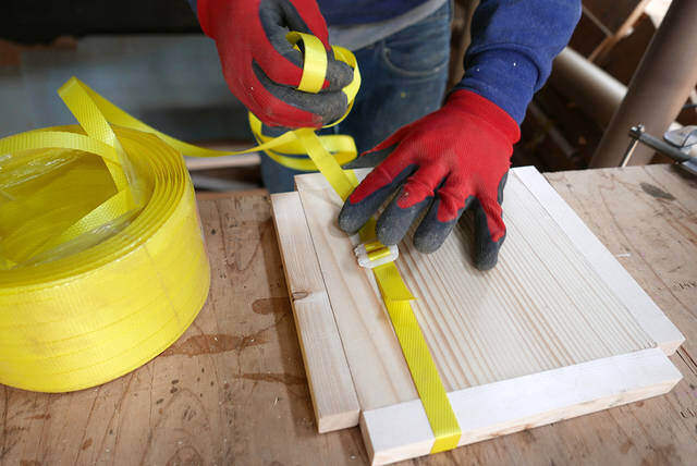 ホームセンターの材料で製作可能！オリジナルショーケースの作り方！