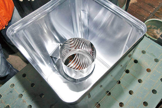 一斗缶&薪ストーブ用煙突で簡易型ロケットストーブを作る