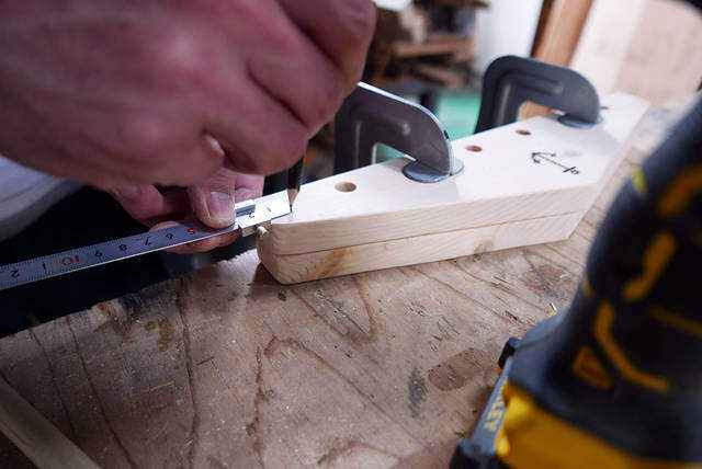 家でもキャンプでも使いたい!お手製ハンギングドライヤーラックの作り方!