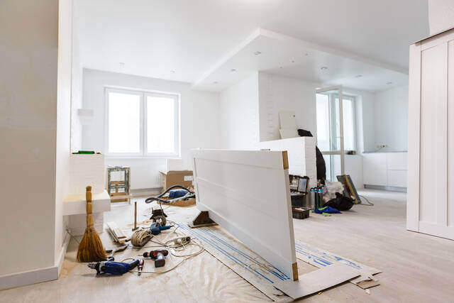 リフォーム?建て替え?古い家の改修、お得なのはどっち?!