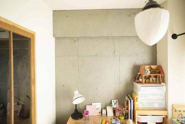 生活動線も思いのまま!コンクリート×アンティークで魅せるリノベーション。