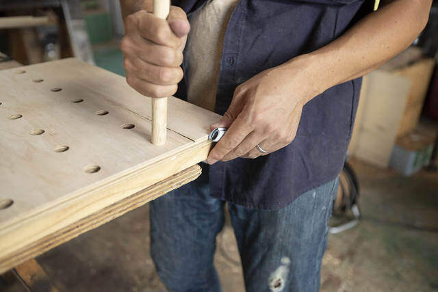 有孔ボード、作れるって知ってた??自分だけのペグボードをDIY!