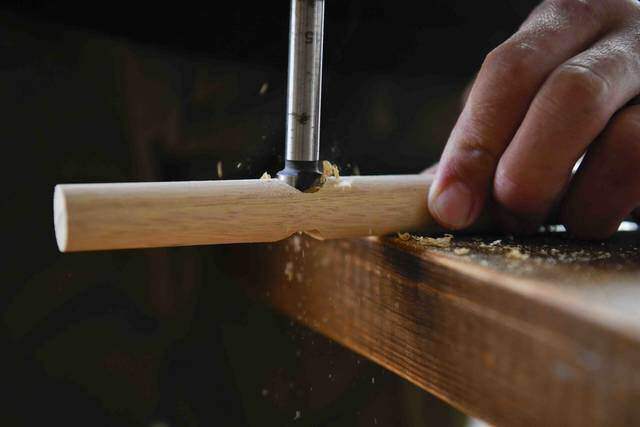 試験管×棒材で作るフラワーベース！植物で壁を飾ろう