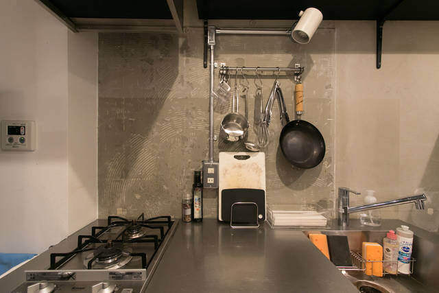 モダンな空間はカウンセリングルーム！？シンプルさにこだわったリノベ部屋