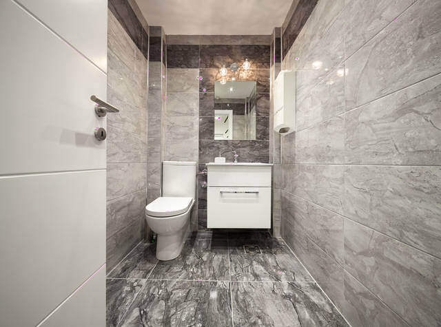 トイレをもっとオシャレに!ホテルライクな”高級感”を作る内装アイデア