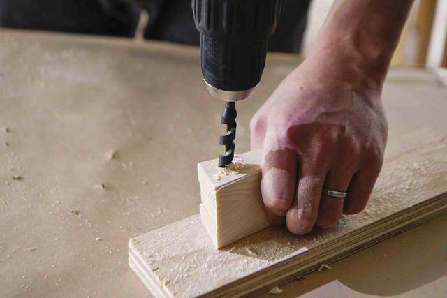 0円DIY!?端材で作るドアストッパーで家をもっと好きになる。