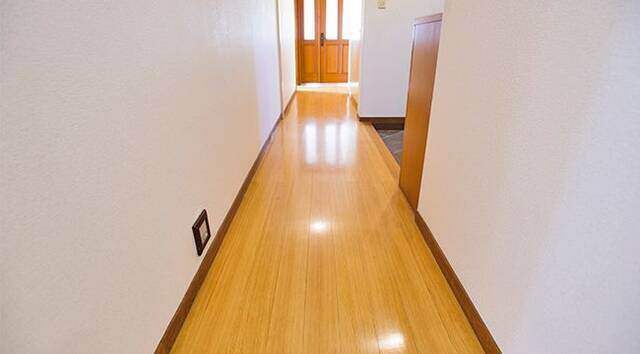 廊下リフォームの費用相場一覧!床材選びのコツ&DIYの注意点、教えます