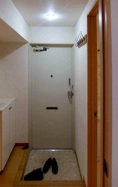 生活動線も思いのまま!コンクリート×アンティークで魅せるリノベーション。