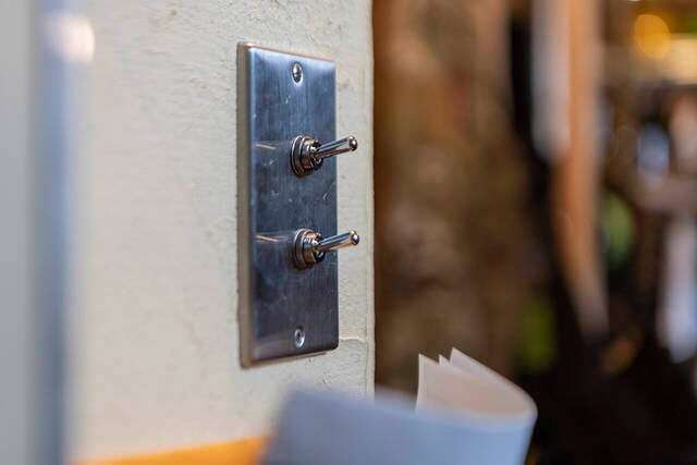 男心、ど真ん中直撃！激レア満載のギアショップへワクワク潜入