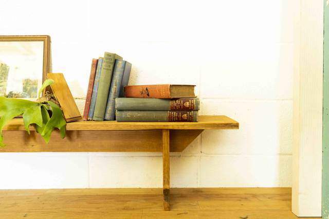 たった4枚の板でベンチが完成！侘び寂びを感じる和モダン家具