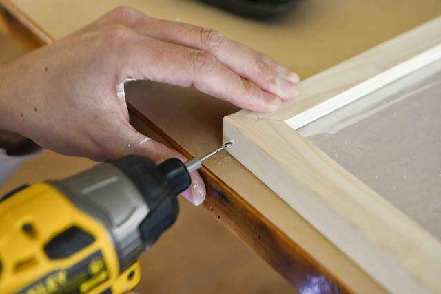 この木材、気が利く…！“ほぼカットだけ”で作れるオリジナルフレーム