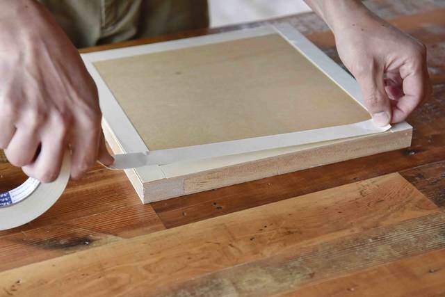 50年前の鏡をアップサイクル！モダンなミラーにアップデート