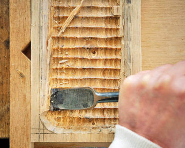 小物をポンと置けばグッと小粋に!!江戸時代から愛される木工トレイをDIY