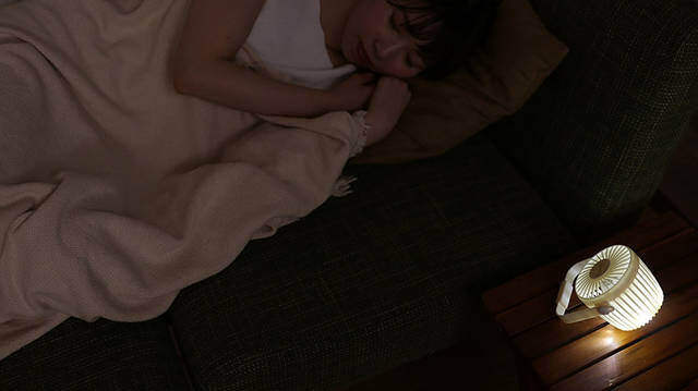 首掛け・クリップ・LED！多機能ハンディファンが今夏も進撃の予感。