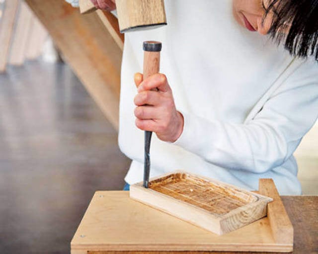 小物をポンと置けばグッと小粋に!!江戸時代から愛される木工トレイをDIY