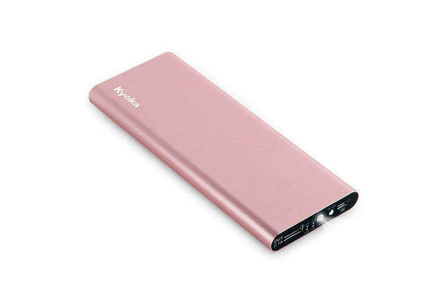 アウトドア時の備えに!カバンに入れておきたいモバイルバッテリーおすすめ23選