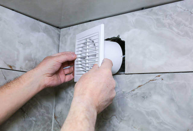 値段が気になる…！トイレの換気扇・交換リフォーム工事費用の目安は？