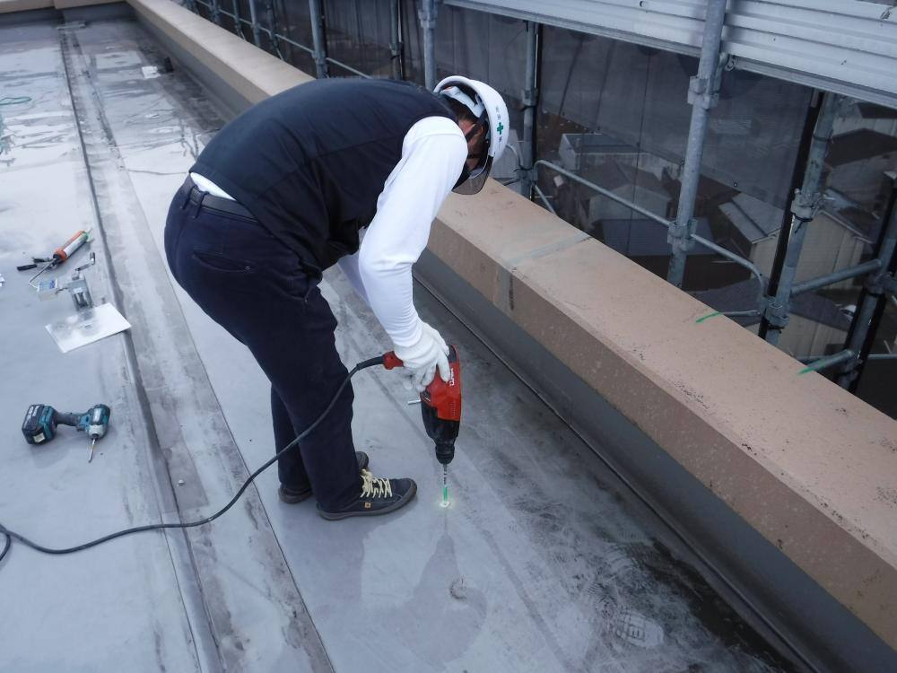 雨漏りを防ぐために重要となる屋上防水工事