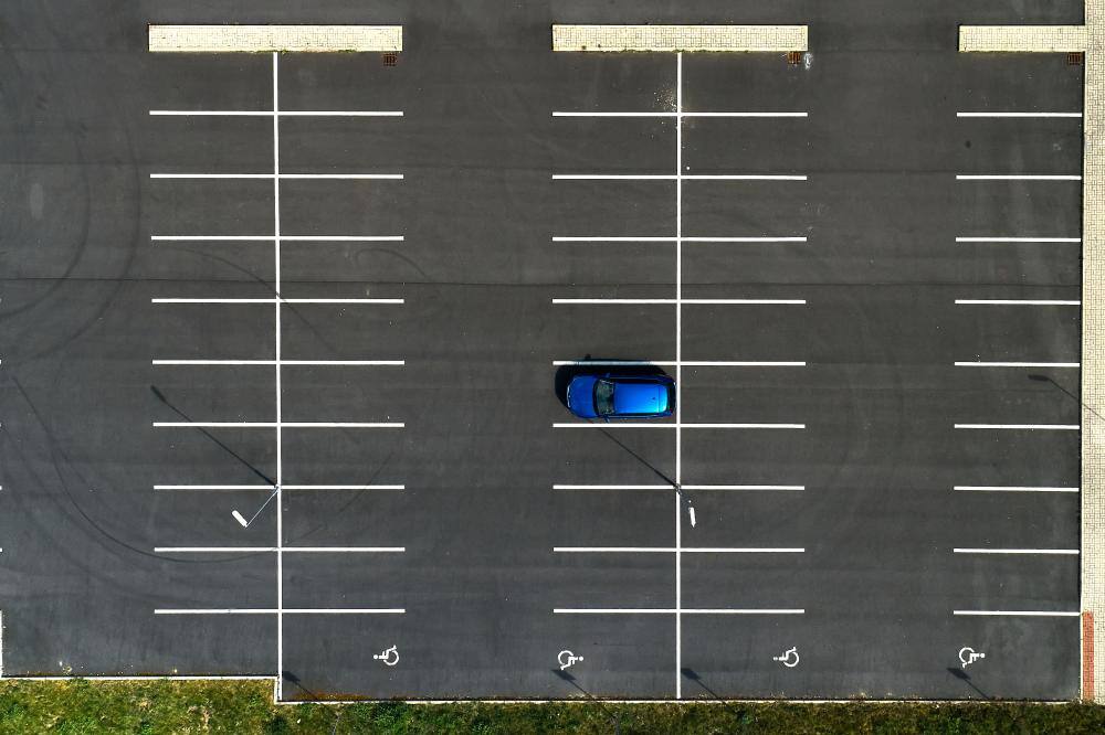 駐車場の収益低下が管理費の値上がりの一因となる場合も