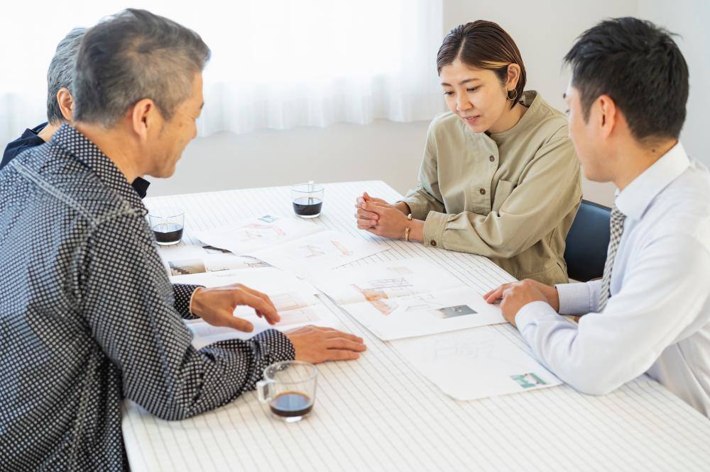 独立系のマンション管理士へ依頼するという手段もある